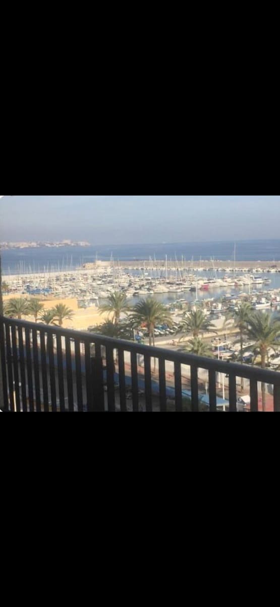 2 bedroom Apartment for sale in Fuengirola - € 480,000 (Ref: 9928100)
