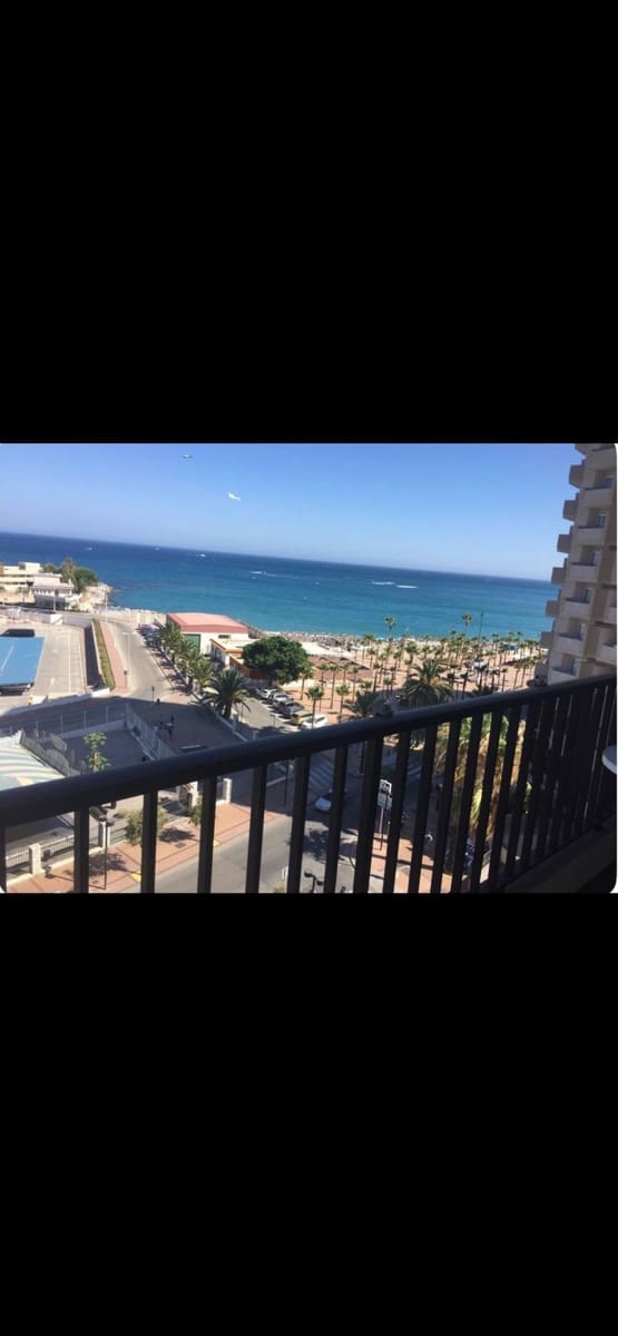 2 bedroom Apartment for sale in Fuengirola - € 480,000 (Ref: 9928100)