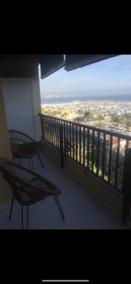 2 bedroom Apartment for sale in Fuengirola - € 480,000 (Ref: 9928100)