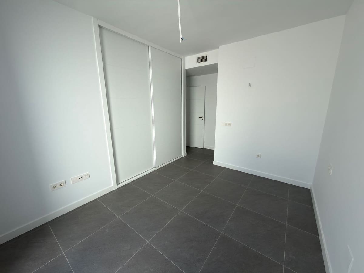 2 Zimmer Apartment zu verkaufen in Mijas Costa mit Garage - 480.000 € (Ref: 9928101)