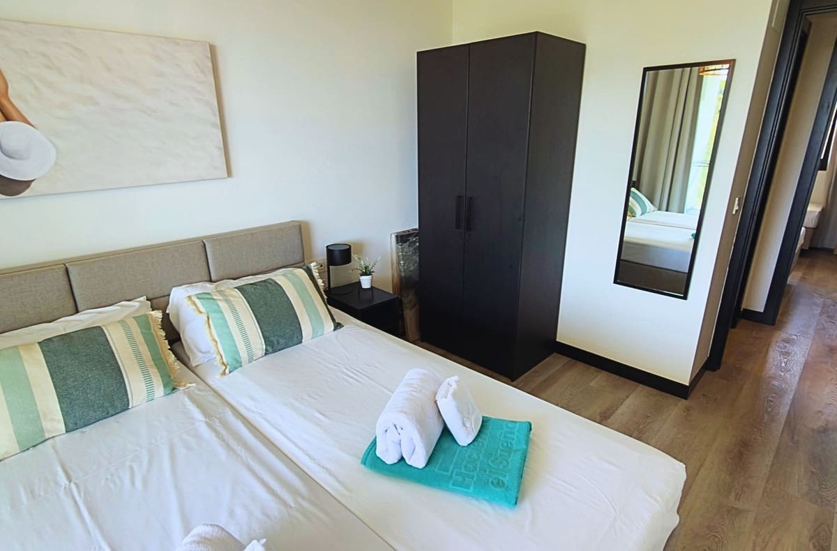 4 chambre Appartement à vendre à Mijas Costa - 455 000 € (Ref: 9928105)