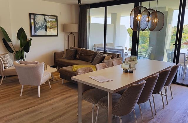 4 chambre Appartement à vendre à Mijas Costa, Mijas - 455 000 € (Ref: 9928105)