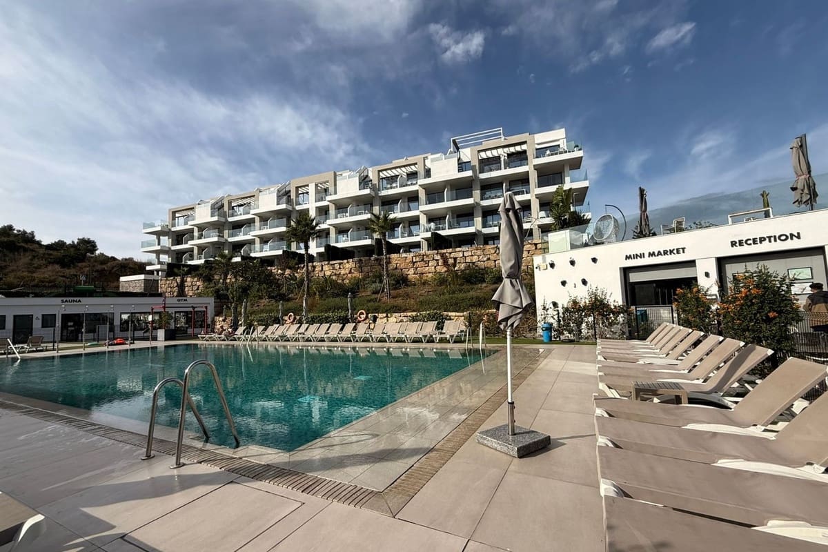 4 chambre Appartement à vendre à Mijas Costa - 455 000 € (Ref: 9928105)