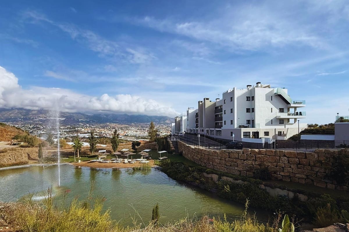 4 chambre Appartement à vendre à Mijas Costa - 455 000 € (Ref: 9928105)