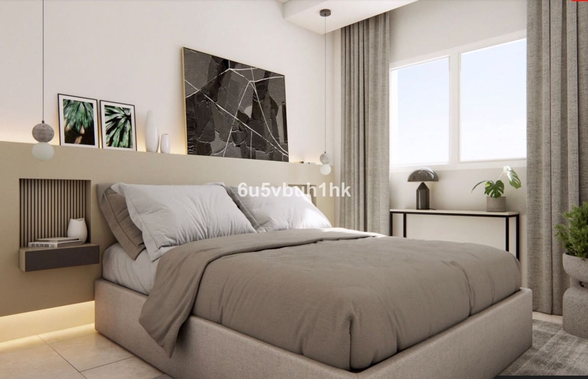 3 bedroom Apartment for sale in Fuengirola - € 450,000 (Ref: 9928107)