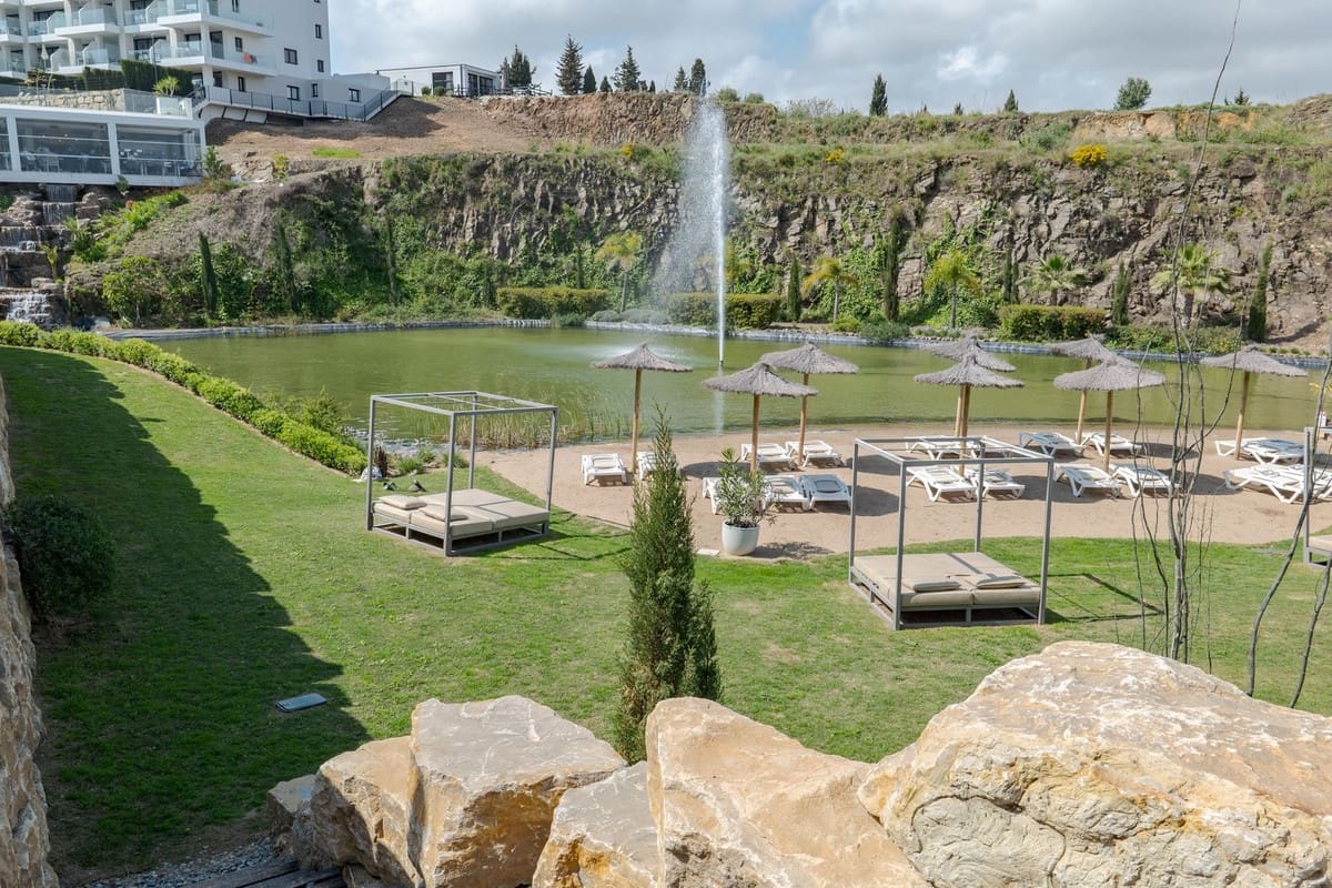 3 soveværelse Lejlighed til salg i Mijas med garage - € 450.000 (Ref: 9928108)