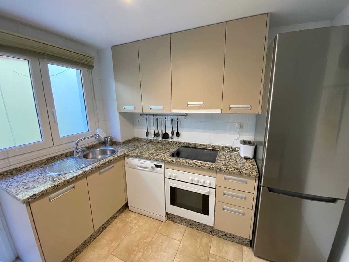 2 chambre Appartement à vendre à Carvajal avec garage - 450 000 € (Ref: 9928111)