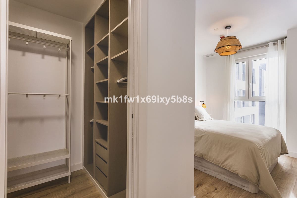 2 makuuhuone Huoneisto myytävänä paikassa Malaga kaupunki - 447 000 € (Ref: 9928116)
