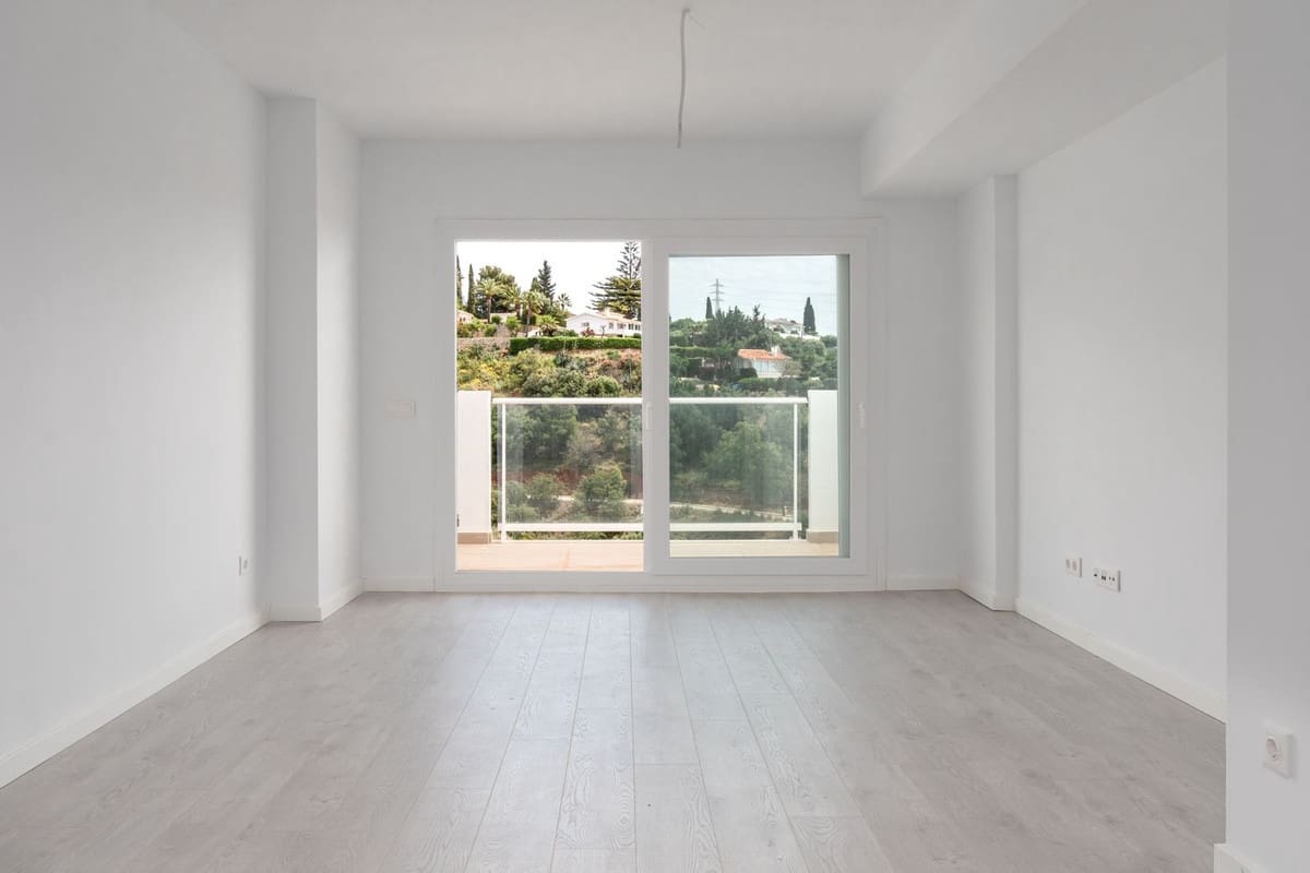 3 sovrum Lägenhet till salu i Fuengirola - 450 000 € (Ref: 9928118)