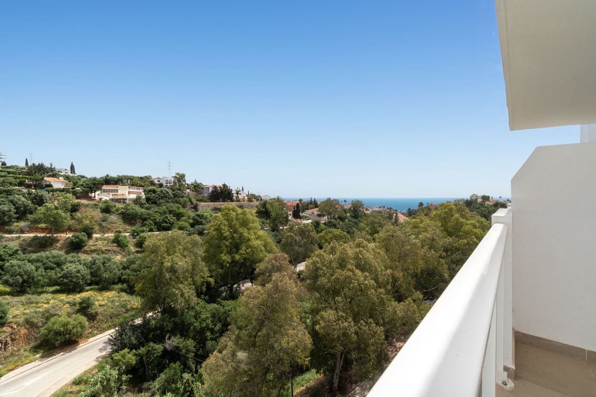 3 sovrum Lägenhet till salu i Fuengirola - 450 000 € (Ref: 9928118)