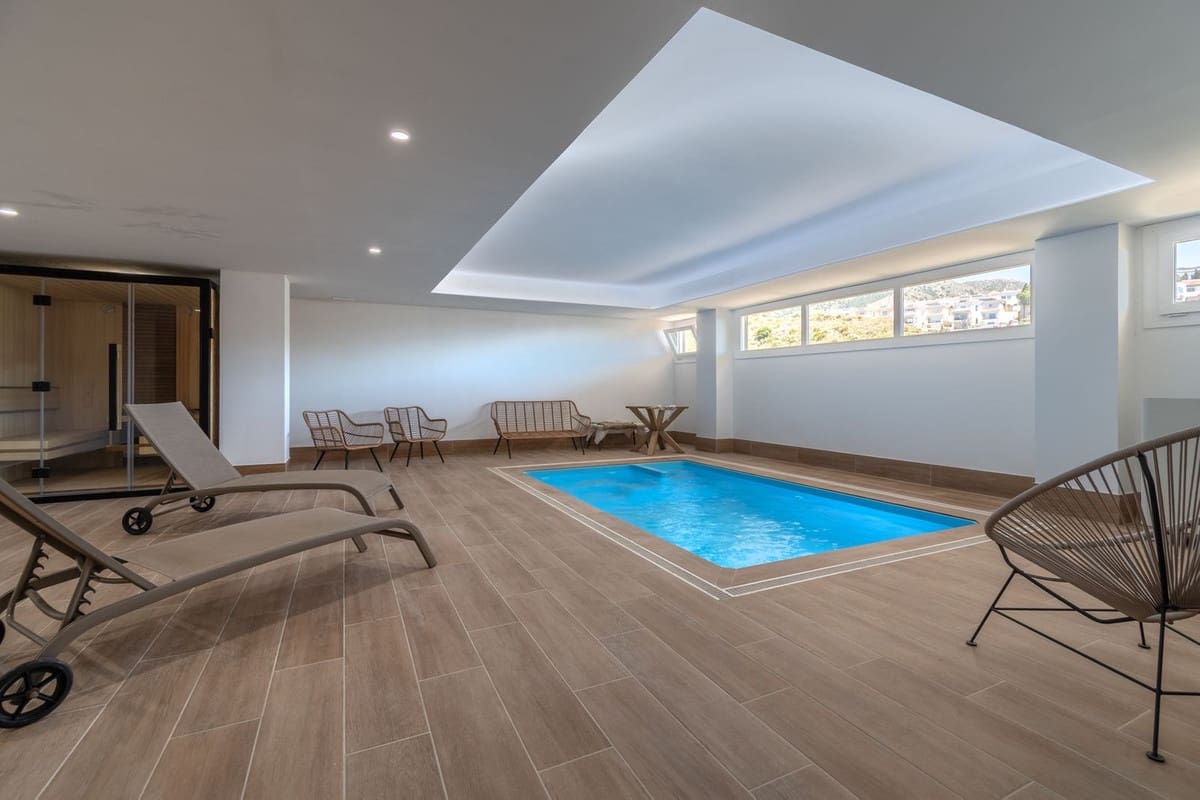 3 sovrum Lägenhet till salu i Fuengirola - 450 000 € (Ref: 9928118)