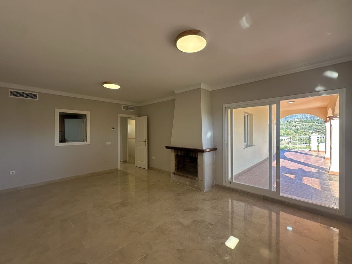 3 Zimmer Apartment zu verkaufen in Mijas Golf mit Garage - 440.000 € (Ref: 9928120)