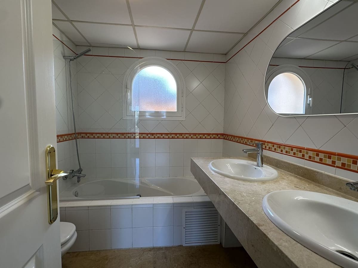 3 Zimmer Apartment zu verkaufen in Mijas Golf mit Garage - 440.000 € (Ref: 9928120)