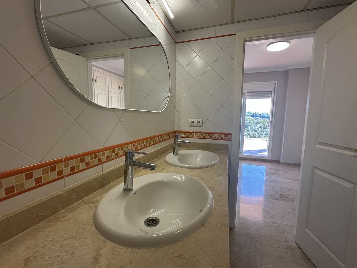 3 Zimmer Apartment zu verkaufen in Mijas Golf mit Garage - 440.000 € (Ref: 9928120)