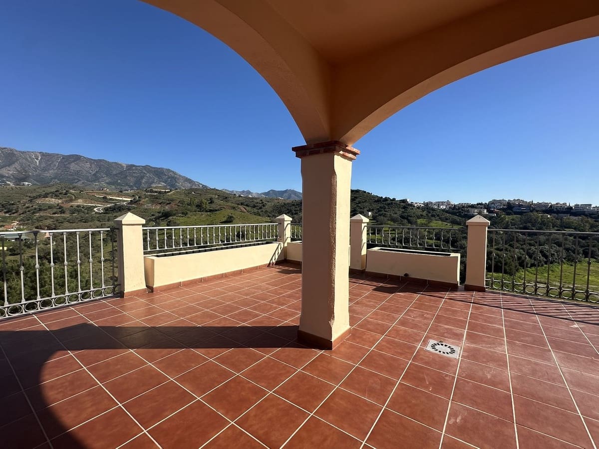 3 Zimmer Apartment zu verkaufen in Mijas Golf mit Garage - 440.000 € (Ref: 9928120)