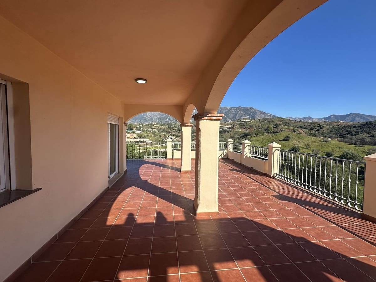 3 Zimmer Apartment zu verkaufen in Mijas Golf mit Garage - 440.000 € (Ref: 9928120)