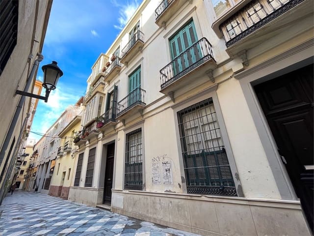 2 soveværelse Lejlighed til salg i Málaga by - € 439.999 (Ref: 9928121)
