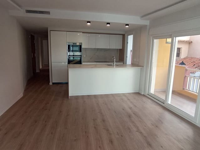 3 slaapkamer Appartement te koop in Fuengirola - € 439.000 (Ref: 9928122)