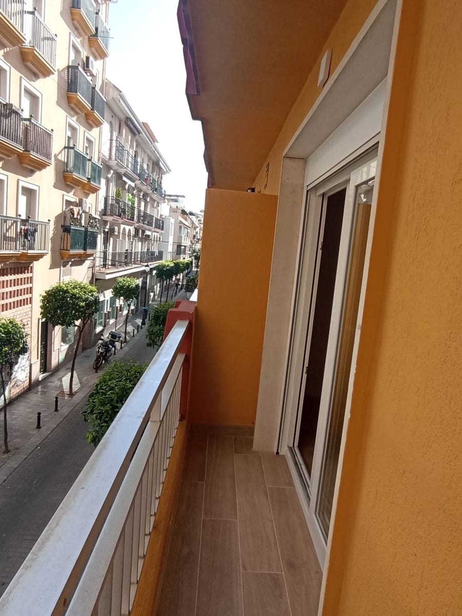 3 slaapkamer Appartement te koop in Fuengirola - € 439.000 (Ref: 9928122)