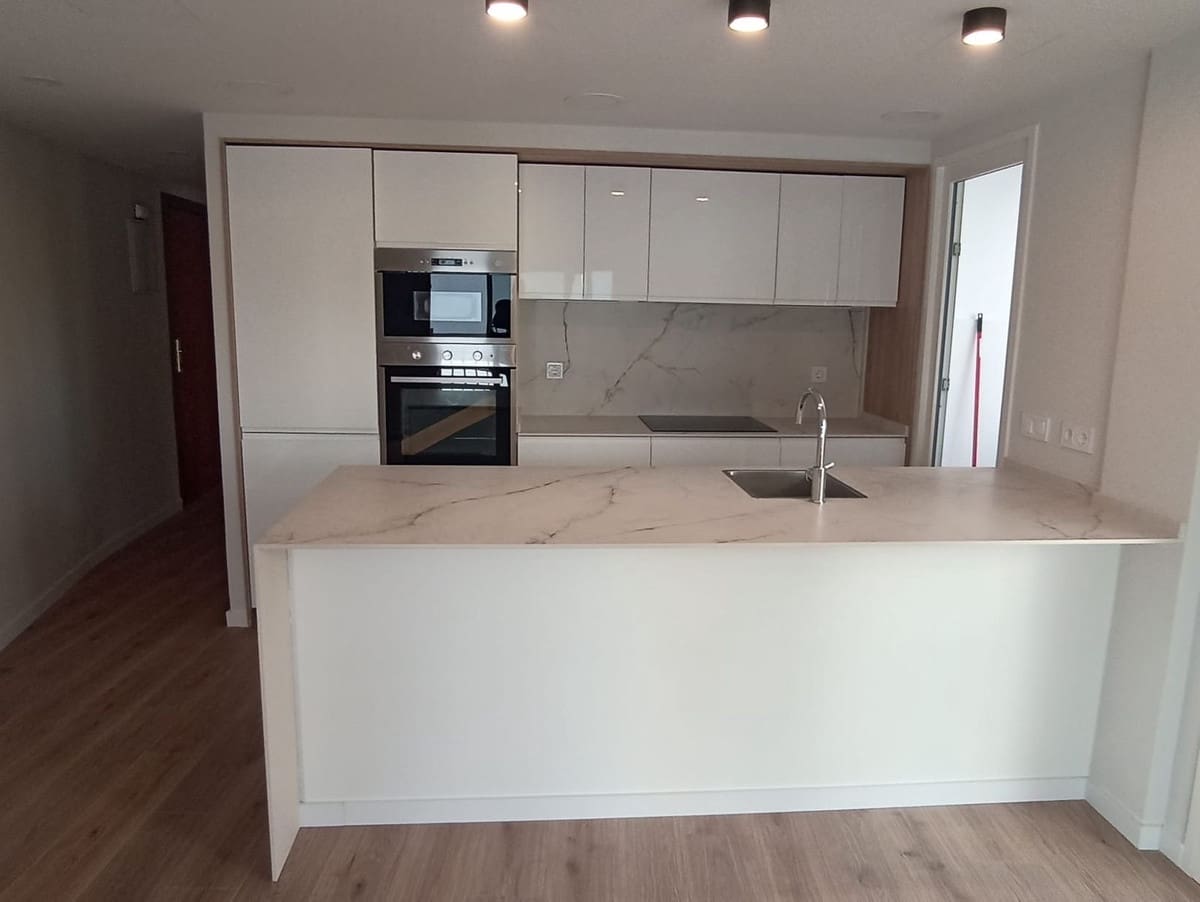 3 slaapkamer Appartement te koop in Fuengirola - € 439.000 (Ref: 9928122)