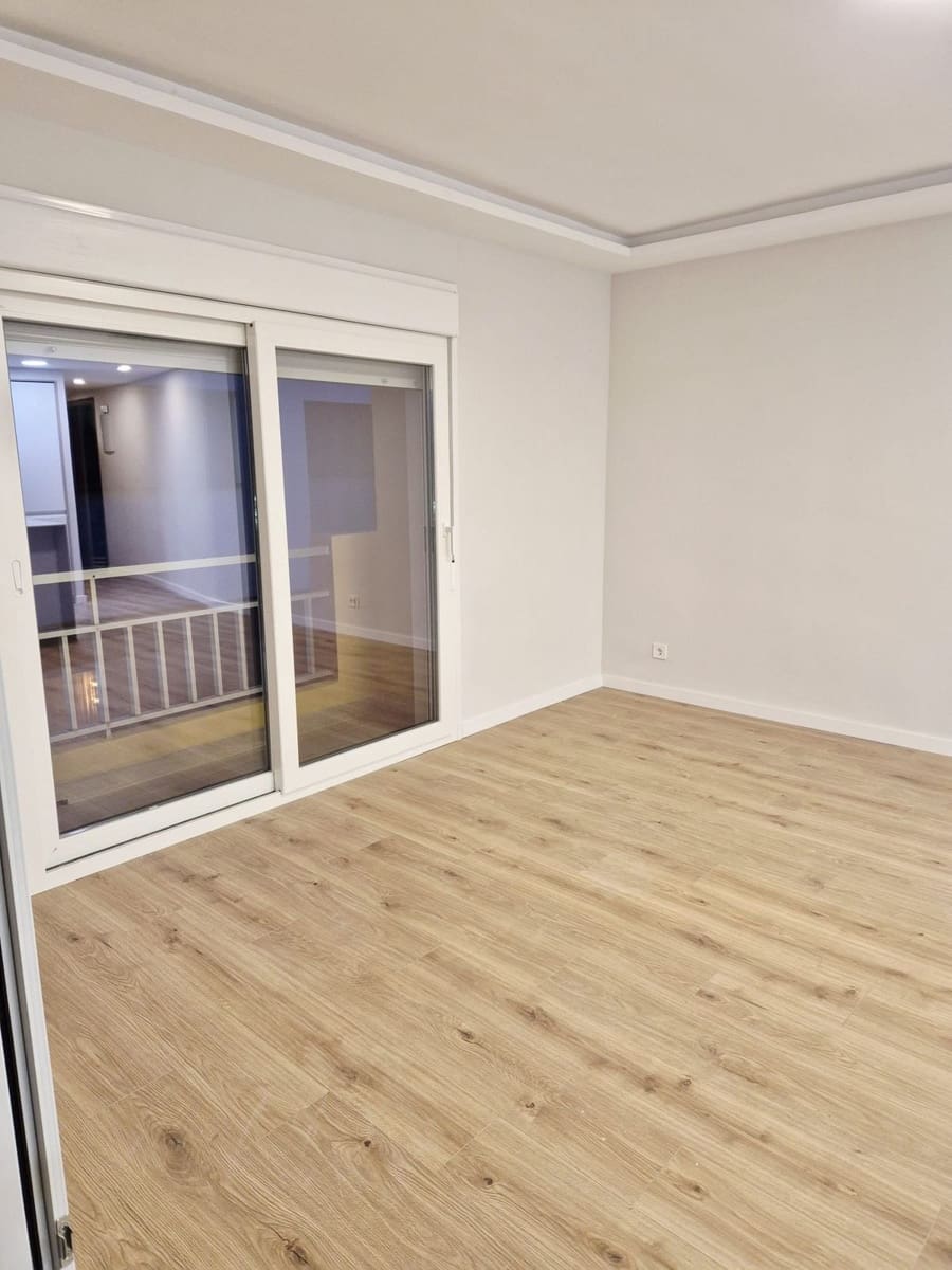 3 slaapkamer Appartement te koop in Fuengirola - € 439.000 (Ref: 9928122)
