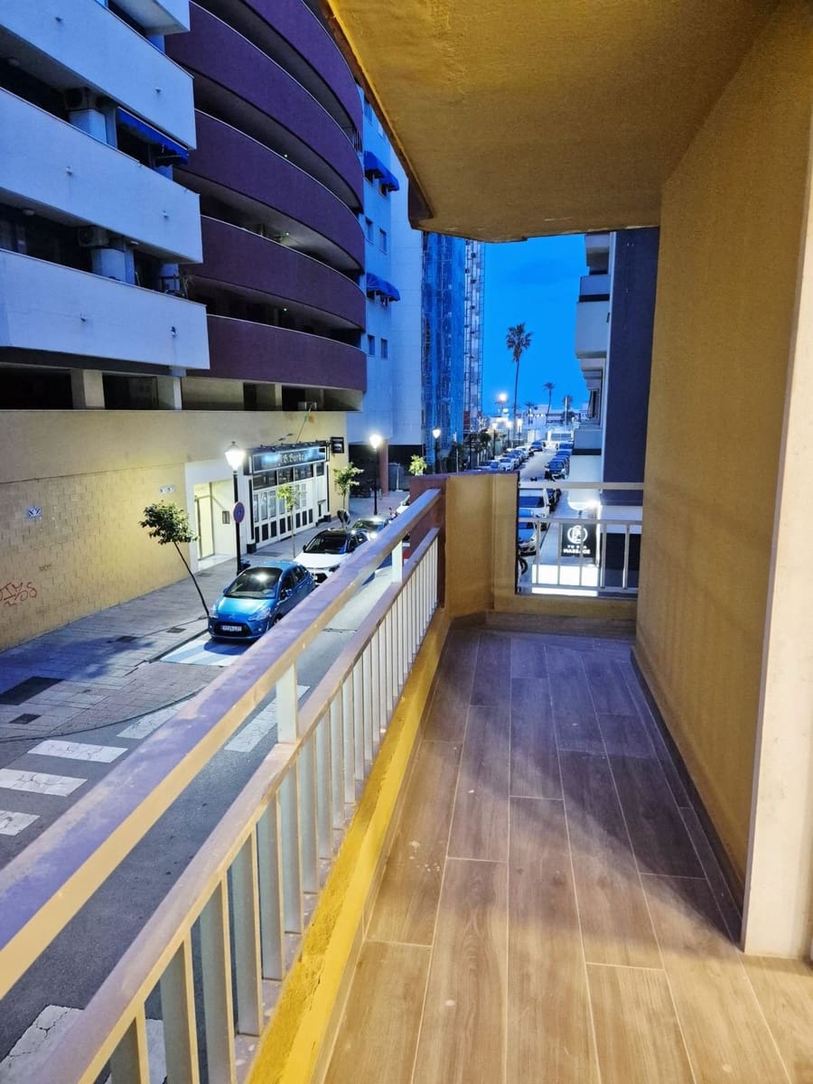 3 slaapkamer Appartement te koop in Fuengirola - € 439.000 (Ref: 9928122)