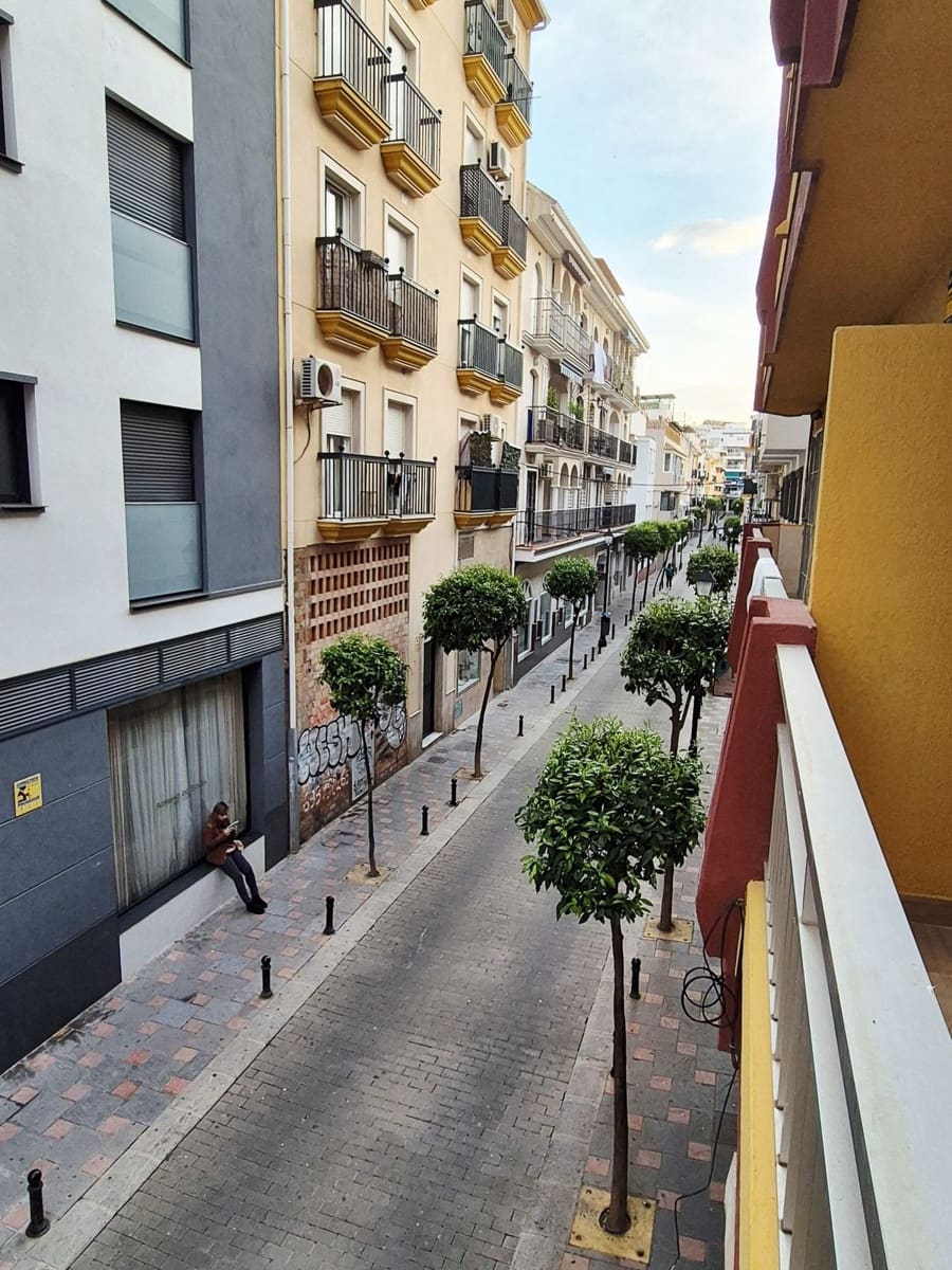 3 slaapkamer Appartement te koop in Fuengirola - € 439.000 (Ref: 9928122)