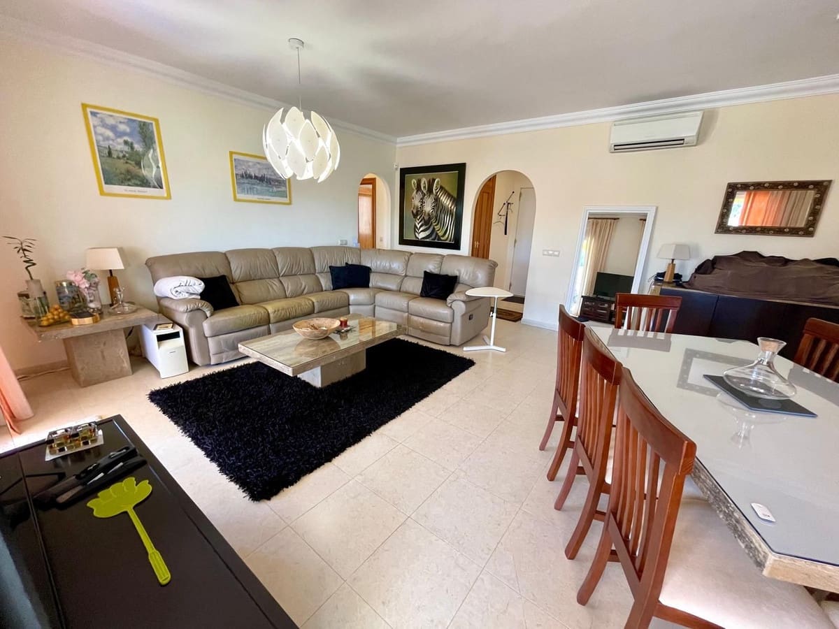 Apartamento de 3 habitaciones en Mijas en venta con garaje - 439.000 € (Ref: 9928124)