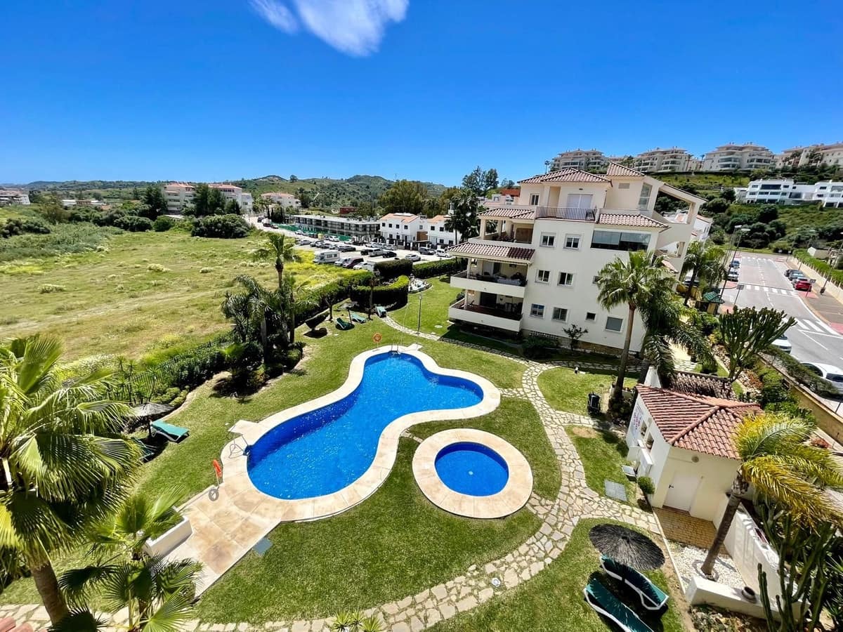 Apartamento de 3 habitaciones en Mijas en venta con garaje - 439.000 € (Ref: 9928124)