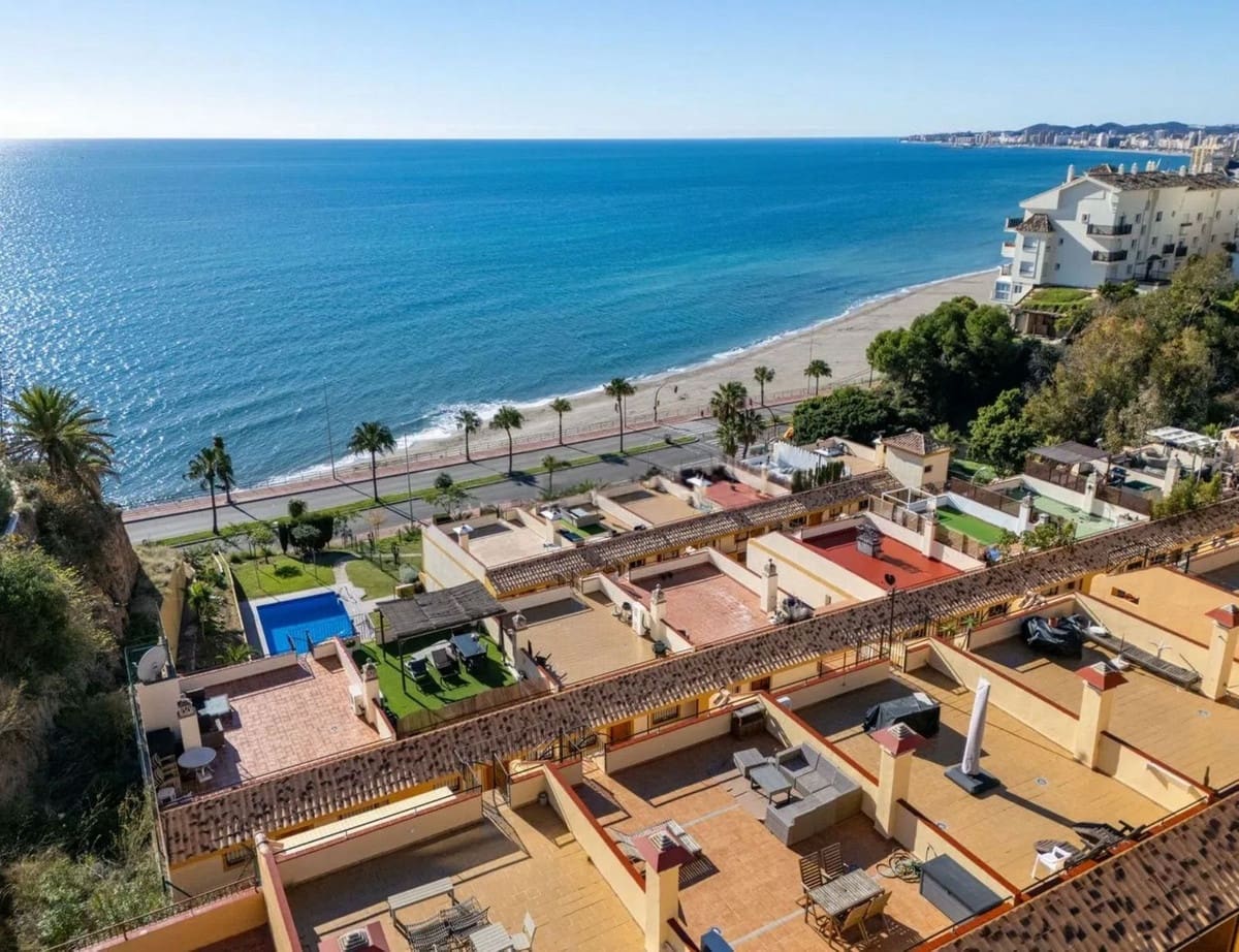 2 slaapkamer Appartement te koop in Benalmadena met zwembad garage - € 435.000 (Ref: 9928129)