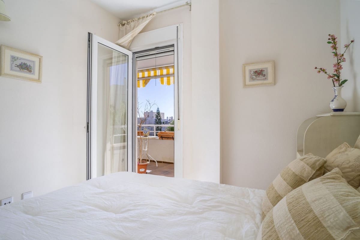 Apartamento de 3 habitaciones en Arroyo de la Miel en venta - 425.000 € (Ref: 9928137)