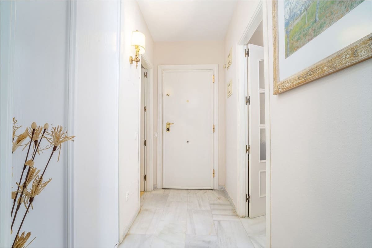 Apartamento de 3 habitaciones en Arroyo de la Miel en venta - 425.000 € (Ref: 9928137)