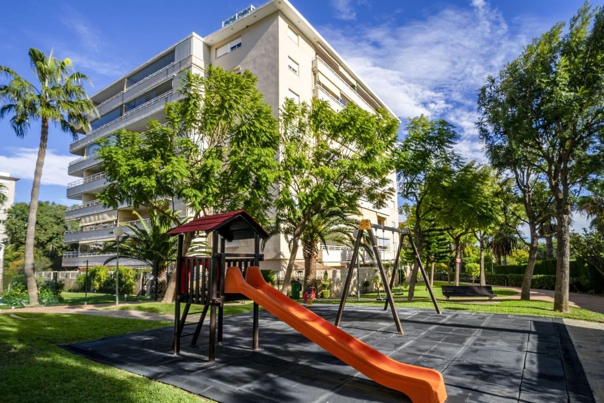 Apartamento de 3 habitaciones en Arroyo de la Miel en venta - 425.000 € (Ref: 9928137)