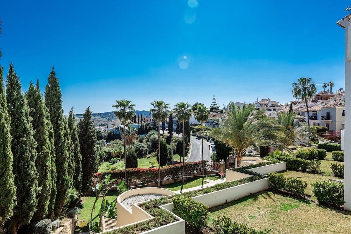 3 bedroom Apartment for sale in Mijas Golf - € 425,000 (Ref: 9928138)