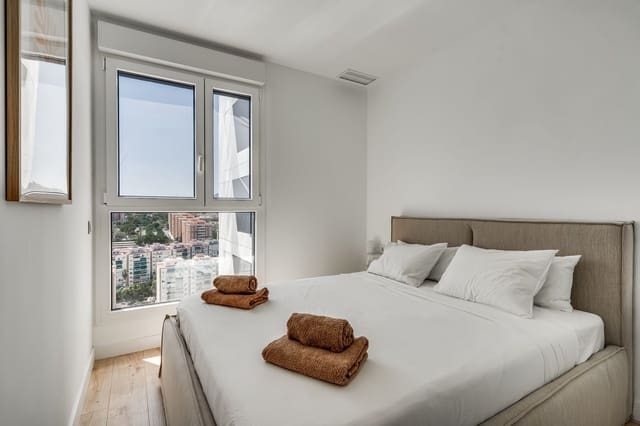2 soveværelse Lejlighed til salg i Málaga by - € 419.000 (Ref: 9928144)