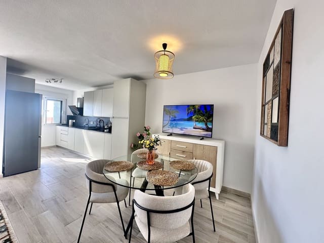 2 soveværelse Lejlighed til salg i Calahonda, Mijas - € 409.500 (Ref: 9928148)