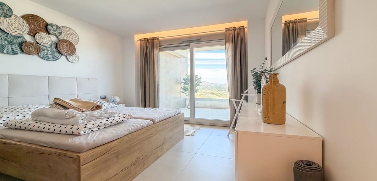 2 sovrum Lägenhet till salu i La Cala Golf med garage - 499 000 € (Ref: 9928342)
