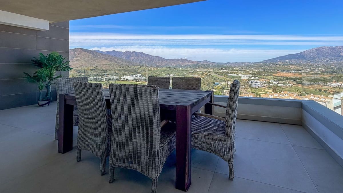 2 sovrum Lägenhet till salu i La Cala Golf med garage - 499 000 € (Ref: 9928342)