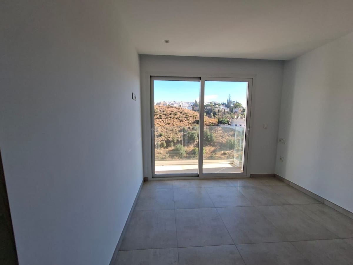 3 quarto Casa em Banda para venda em Fuengirola - 499 000 € (Ref: 9928343)
