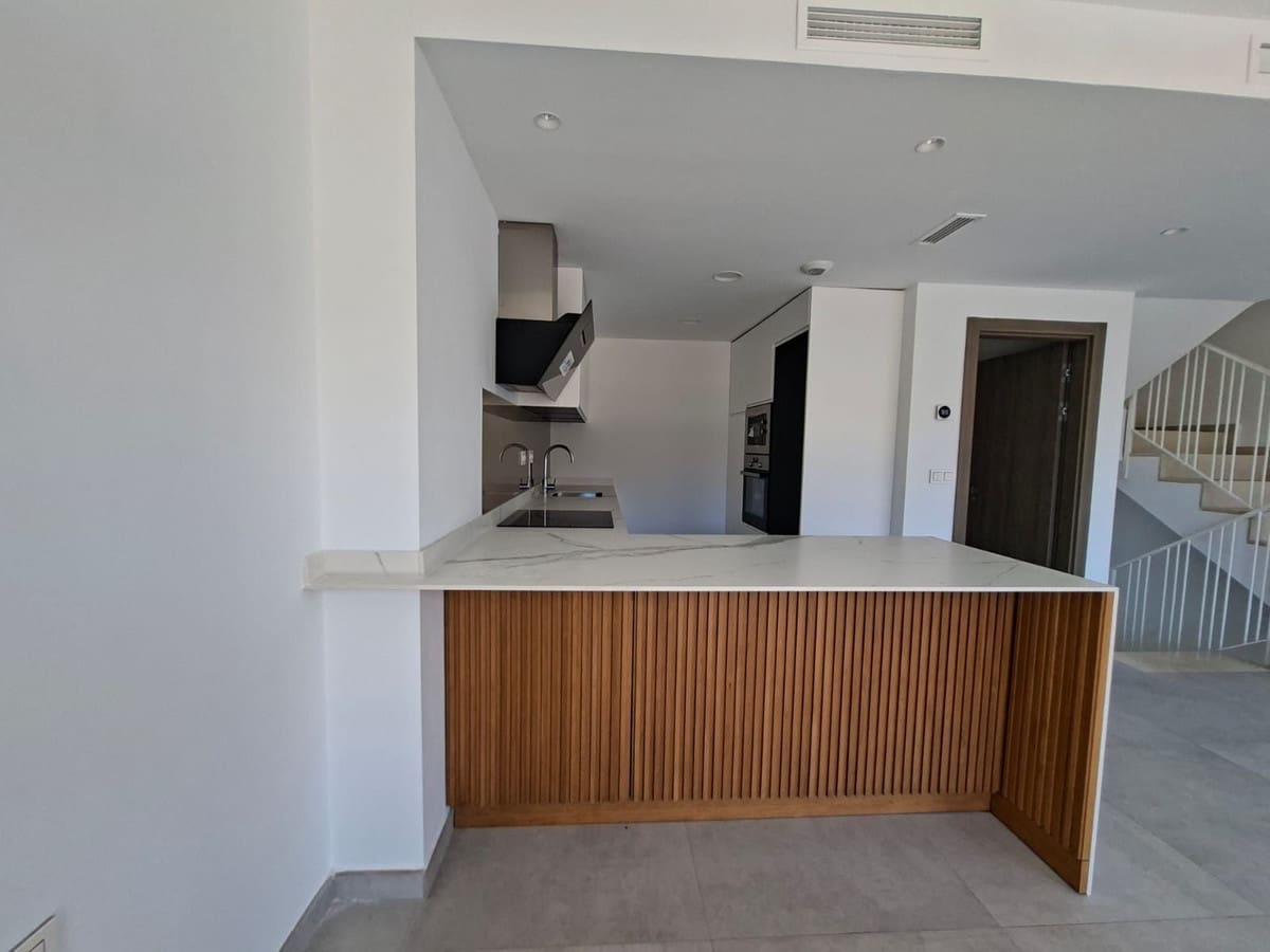3 quarto Casa em Banda para venda em Fuengirola - 499 000 € (Ref: 9928343)
