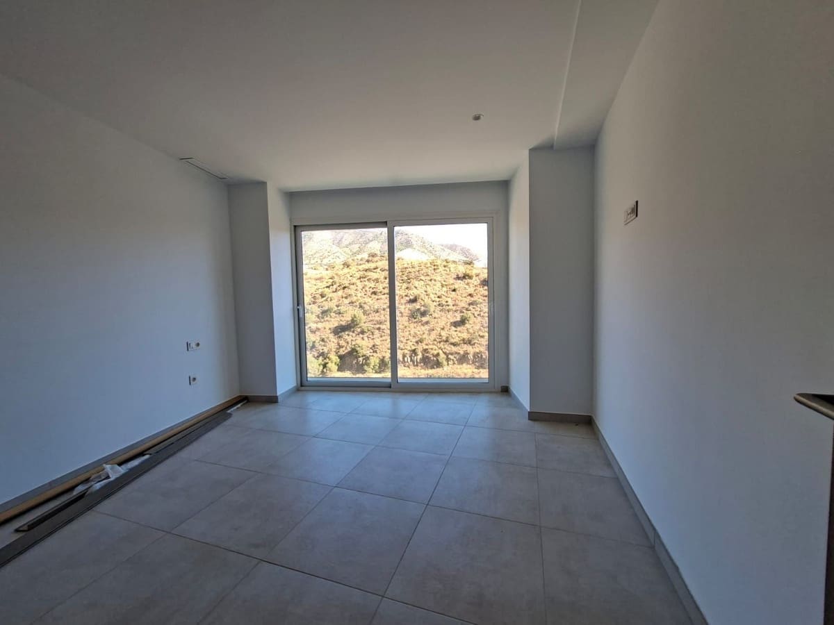 3 quarto Casa em Banda para venda em Fuengirola - 499 000 € (Ref: 9928343)
