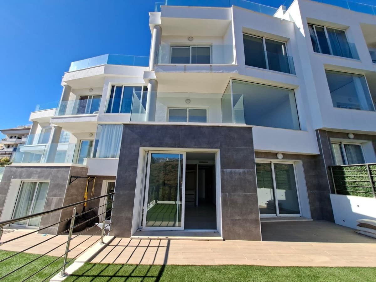 3 quarto Casa em Banda para venda em Fuengirola - 499 000 € (Ref: 9928343)