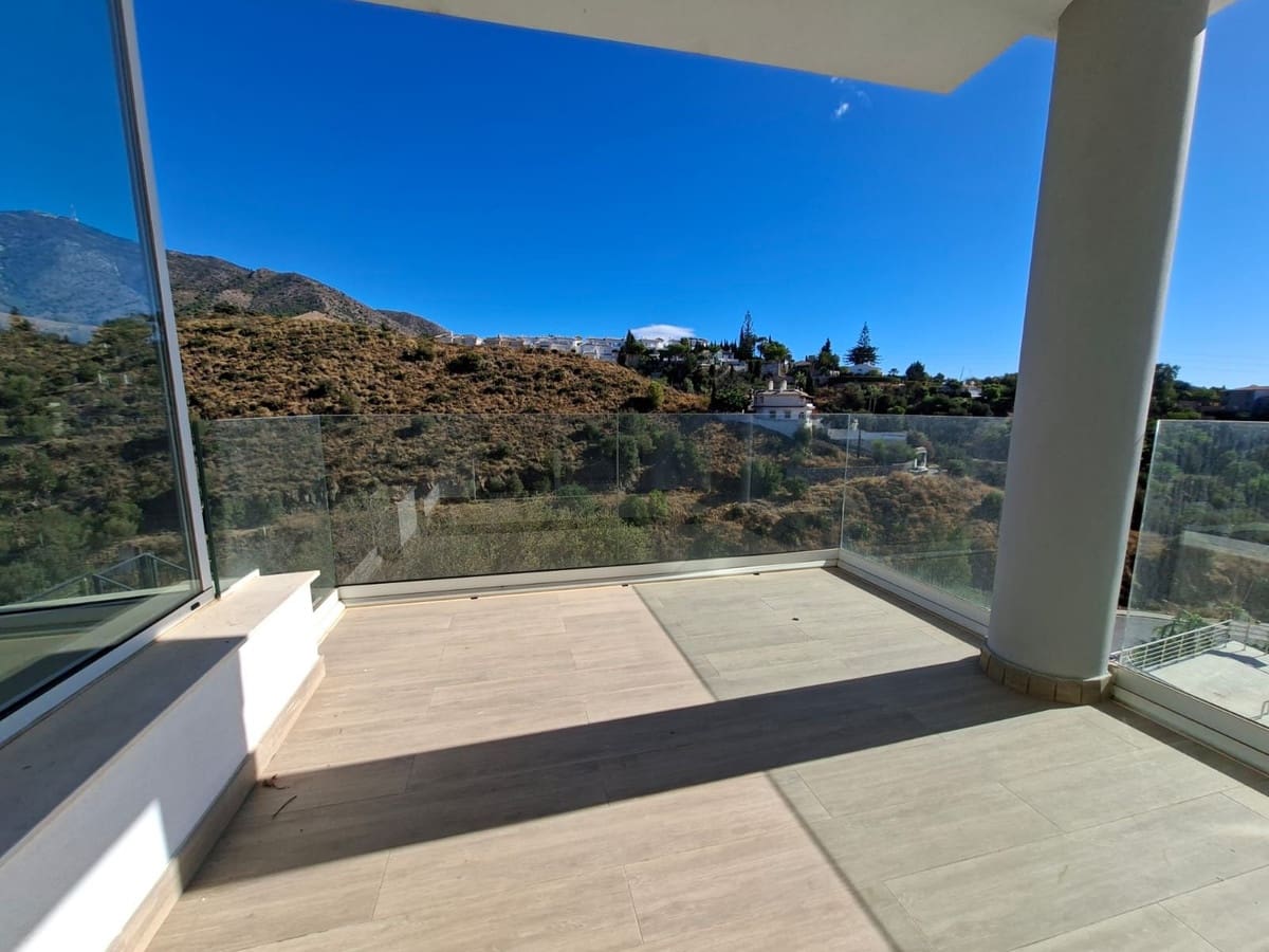 3 quarto Casa em Banda para venda em Fuengirola - 499 000 € (Ref: 9928343)