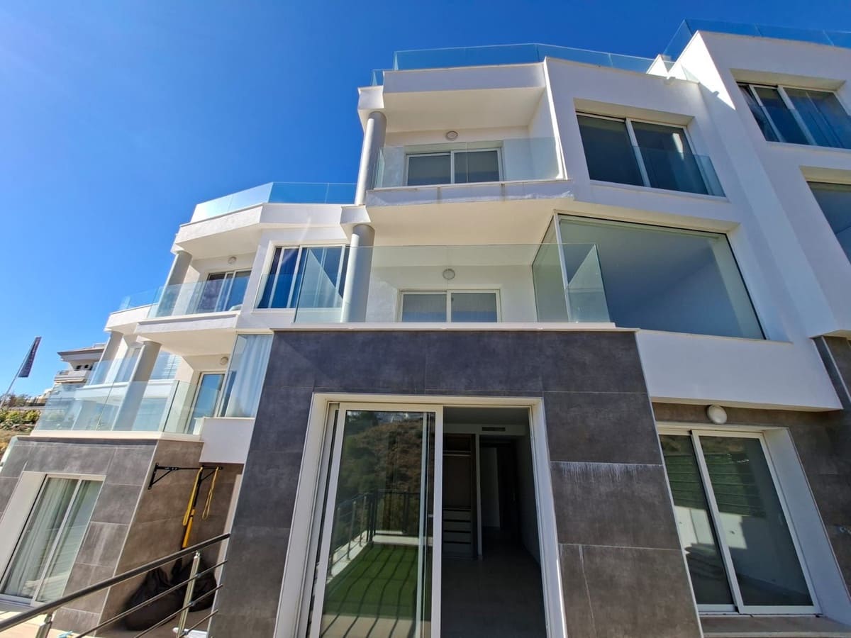 3 quarto Casa em Banda para venda em Fuengirola - 499 000 € (Ref: 9928343)