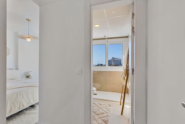 3 soveværelse Lejlighed til salg i Torreblanca, Fuengirola - € 495.000 (Ref: 9928346)