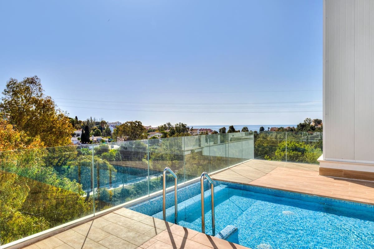3 Zimmer Apartment zu verkaufen in Fuengirola - 495.000 € (Ref: 9928346)