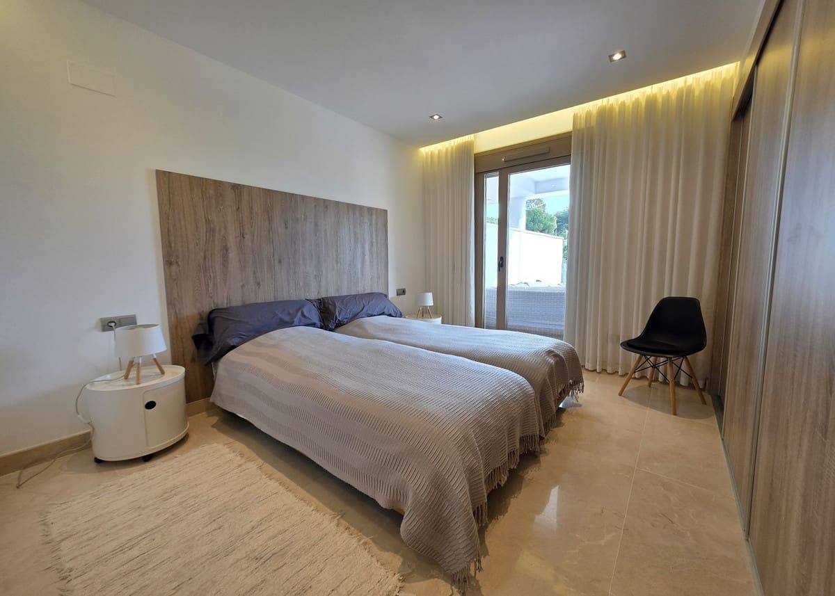 2 sovrum Lägenhet till salu i La Cala Golf - 485 000 € (Ref: 9928349)