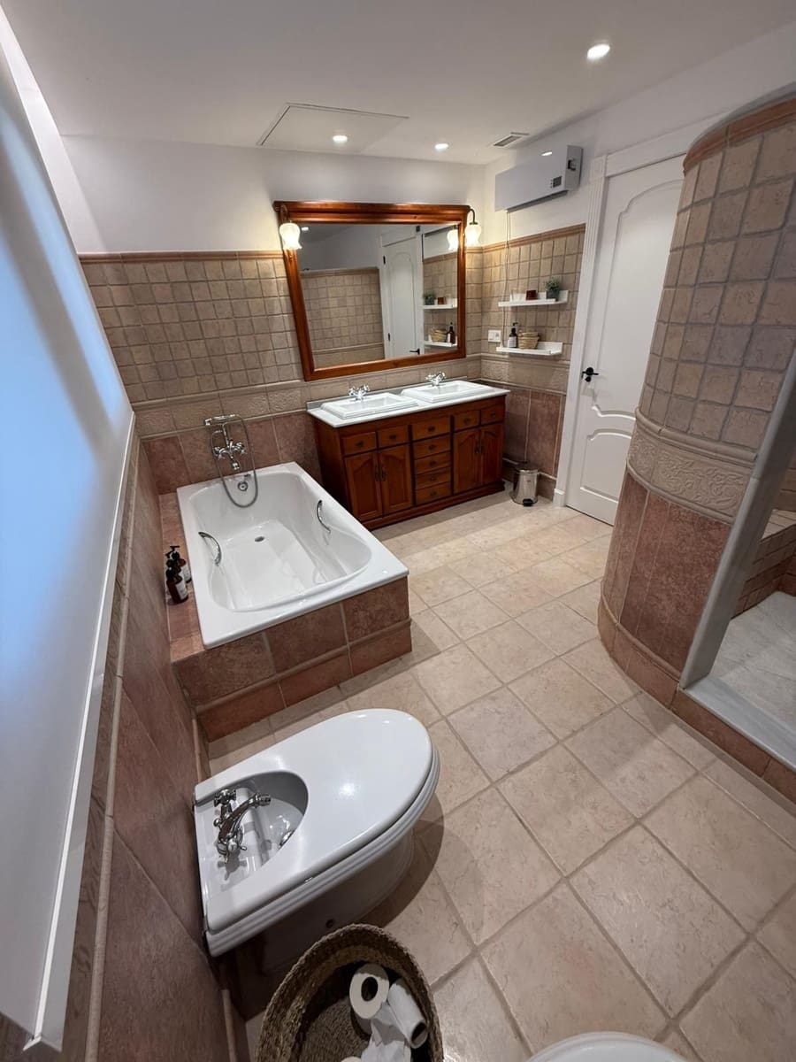 4 Zimmer Villa zu verkaufen in Mijas mit Garage - 4.108.000 € (Ref: 9929776)