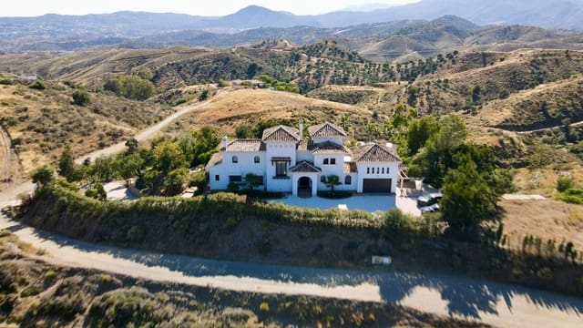 4 Zimmer Villa zu verkaufen in Mijas mit Garage - 4.108.000 € (Ref: 9929776)