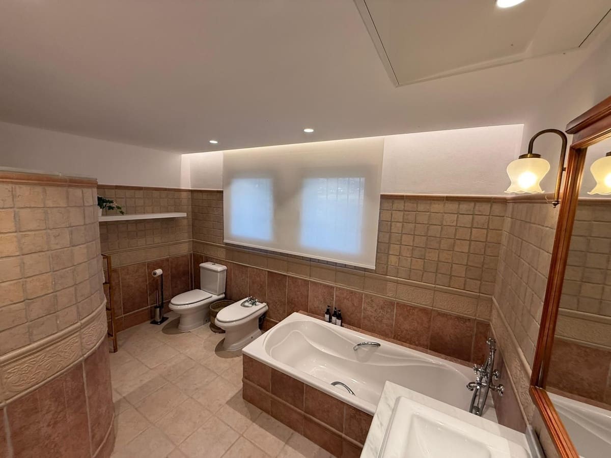 4 Zimmer Villa zu verkaufen in Mijas mit Garage - 4.108.000 € (Ref: 9929776)
